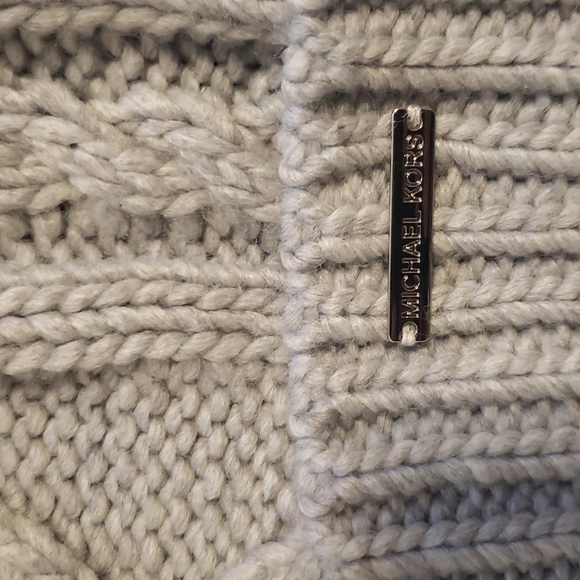 NWT Michael Kors Women's Hat - Picture 4 of 4